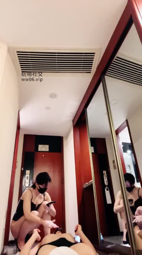 冷颜 私奴圈养之黄金驯化 下-女神之家