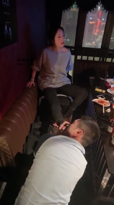 佳禾小妈 酒吧群调 打狗-女神之家