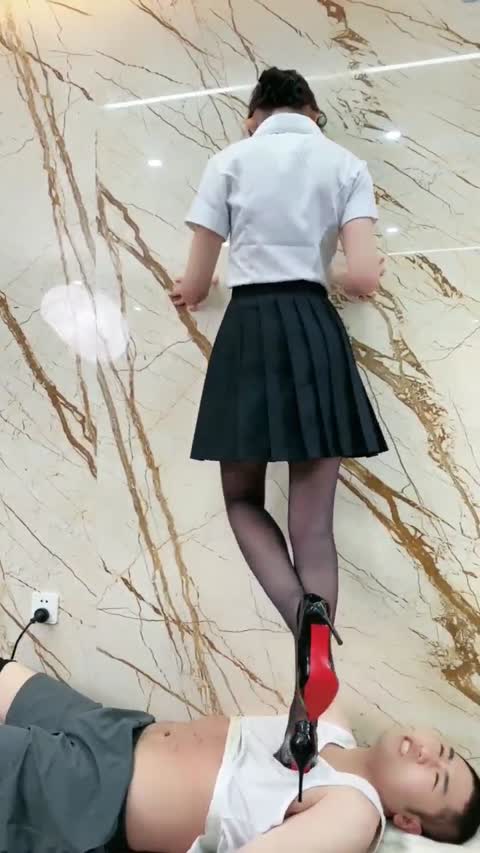 银儿 超美的小染女主的调教-女神之家