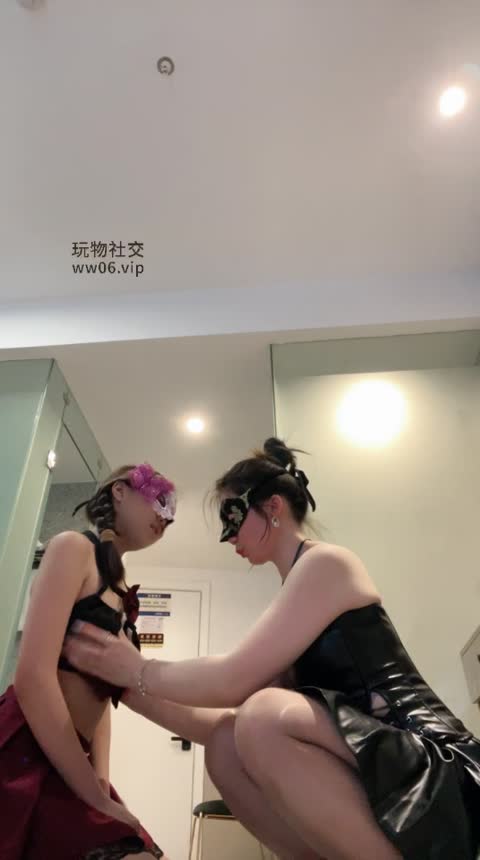 6228983501656430828_1744339892797-女神之家