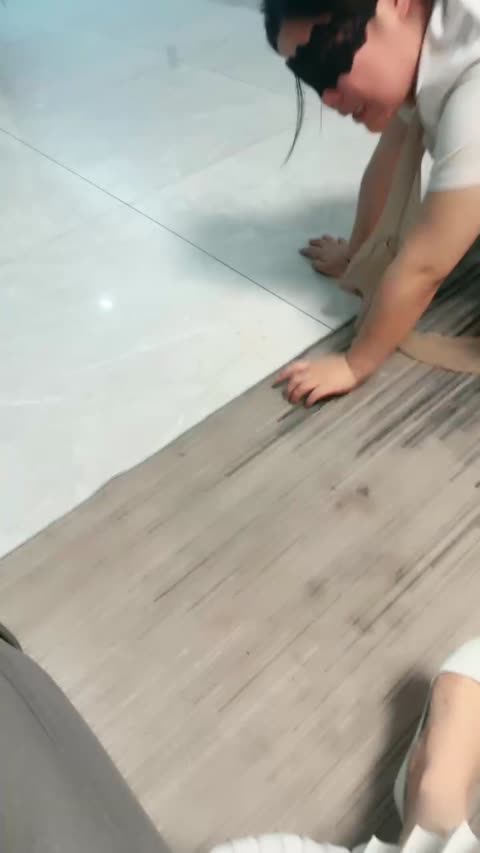 6300610233165157080_1744347834728-女神之家