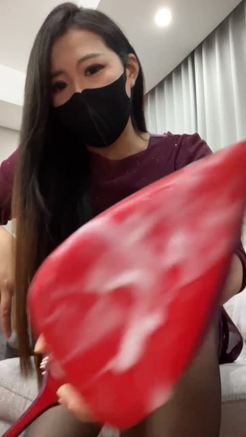 video_1002259552468_1745269238581-女神之家