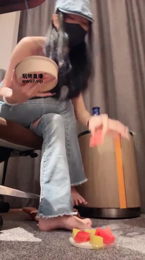 米琦 调教了-女神之家
